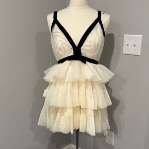 NWOT Black and Cream Tiered Mini Dress - perfect for homecoming!